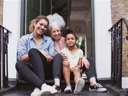 3 razones por las cuales los adultos jóvenes deberían invertir en una póliza de seguro de vida